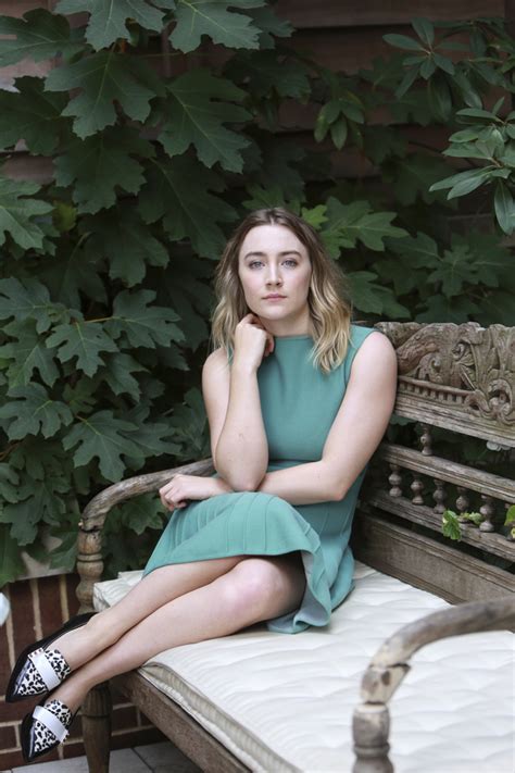 Saoirse Ronan Makes Her Stage Debut On Broadways Deep End Daily
