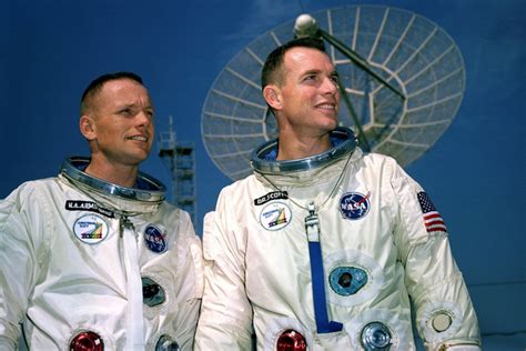 Mission Gemini 8 En Badges Et Videos