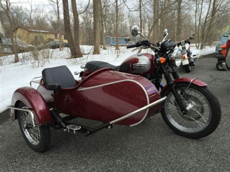 2009 Clean Triumph T 100 With Cozy Sidecar With Very Low Miles