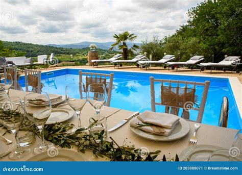 Outdoor Summer Villa Wedding Umbria Italy Stock Image Image Of Umbria Poolside 203888071