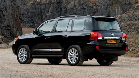 2012 Toyota Land Cruiser V8 Wallpapers And Hd Images Car Pixel