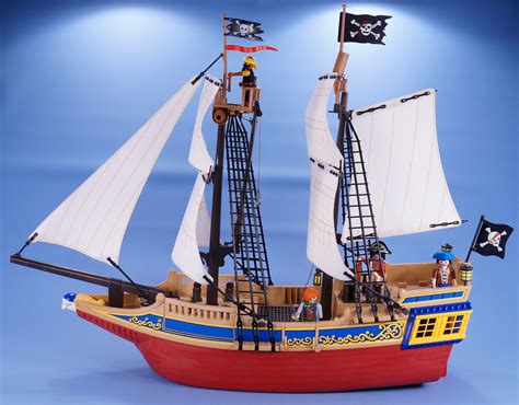 Playmobil Huge Pirate Ship With Figures Firing Cannons And Accessories