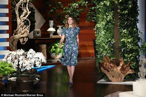 Randy Mandy Moore Dishes To Ellen About Cosmo Sex Remark Daily Mail Online