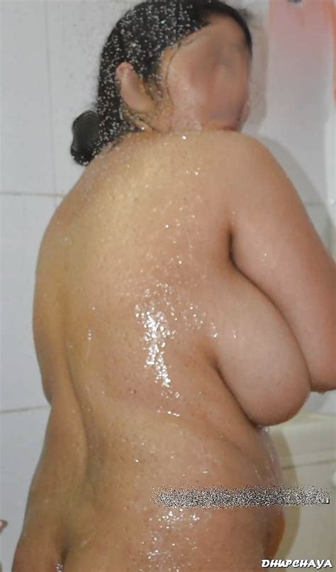 Ajmer Aunty Nude Shower Bath With Neighbor Man Nude Photos