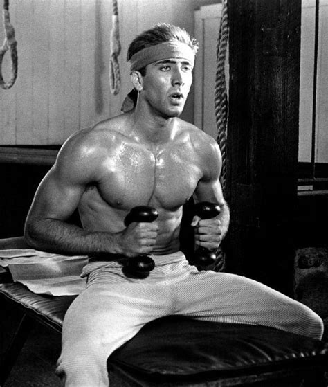 S Nicolas Cage At The Gym R Oldschoolcool