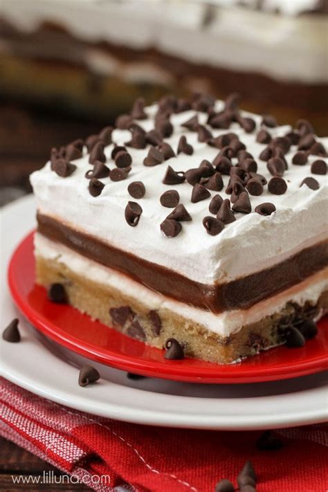 Nothing beats a rich and delectable pudding dessert. Cookie Delight