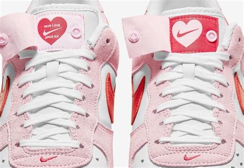 The nike air force 1 'valentine's day' continues the tradition of special themed pairs celebrating the holiday. Nike Air Force 1 Low Valentine's Day DD3384-600 Release ...