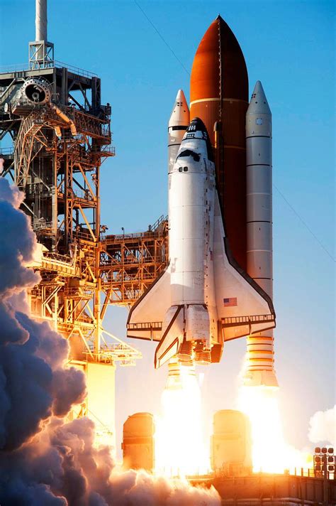 Discovery Lifts Off From Launch Pad 39a At Nasas Kennedy Space Center