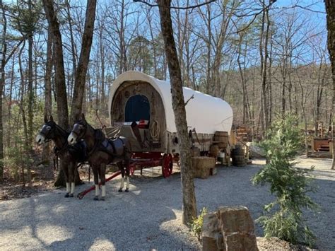 Spend The Night In A Covered Wagon In Arkansas