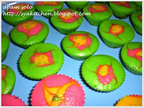 Selamat mencuba resepi apam nasi kukus yang best sangat ciciah dengan kelapa parut. sEg@laNy@ diSiNi: apam solo