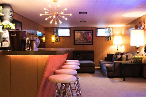 How big is a full size tiki bar? A Palm Springs and Tiki-Inspired Portland Home | Home ...