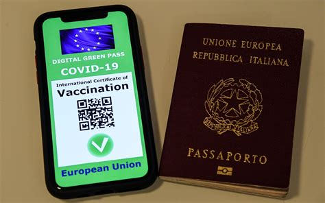 The safety measures require people to show their testing and vaccination status on. Covid, green pass al via da oggi: l'Europa riapre ai ...
