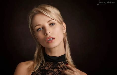 Обои модель Javier Ullastres Ekaterina Enokaeva макияж прическа красотка Katya блондинка