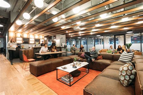 A Look Inside Weworks Nyc Coworking Space E 57th Officelovin