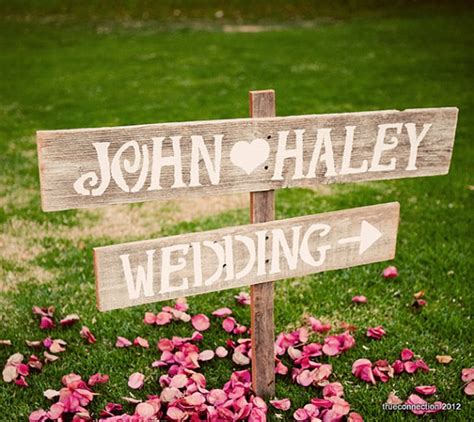 The most cringeworthy wedding decoration ideas from pinterest. Country Wedding {Inspiring Etsy Finds} - EverythingEtsy.com