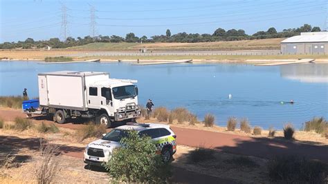 Divers Find Body Of Missing Swimmer At Champion Lakes Regatta Centre The West Australian