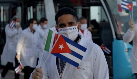 Gobierno Cubano Prohibirá Salida De Especialistas Médicos