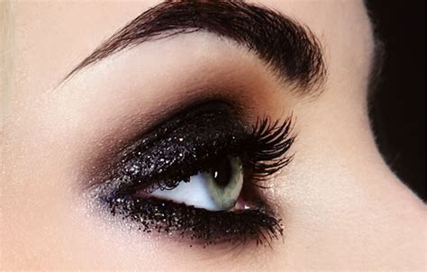 Smokey Eye Makeup To Look Great Day And Night Her Beauty