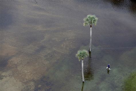Astonishing Photos Capture 1000 Year Flood In South Carolina