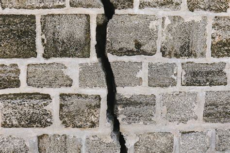 Signs Of Foundation Damage In Your Home Or Commercial Building