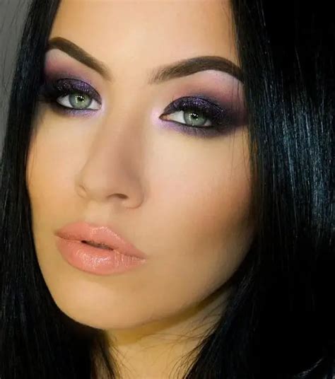 7 Hypnotic Black Smokey Eye Makeup Looks For Women Sheideas