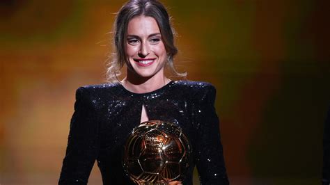 Barcelona Cap Alexia Putellas Wins Womens Ballon Dor 2021 Award