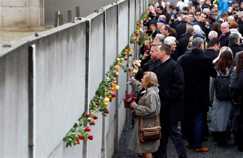 Germany Allies Mark 30 Years Since Berlin Wall Fell Pbs News Weekend