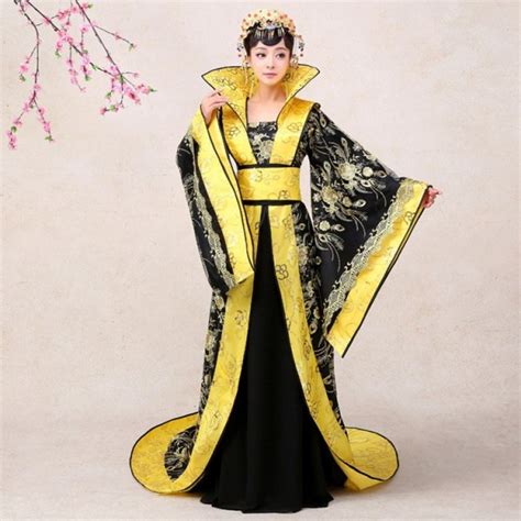 Chinese Traditional Empress Costume Queen Long Tail Princess Dresses