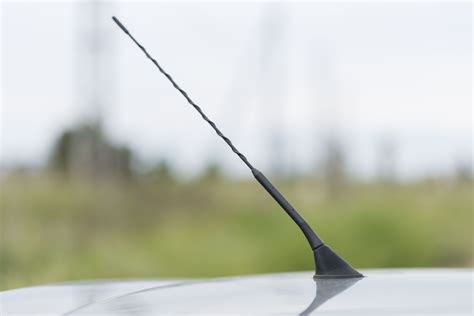 Choosing The Best New Car Antenna