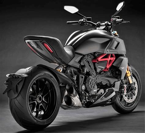 Ducati Diavel 1260 Cruiser Launched In India Inr 1770 Lakh Ducati