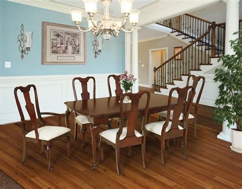 The cherry wood patina is often imitated with stains and other finishes on cheaper pieces of wood. My dining room inspiration | Wood dining room table, Glass ...