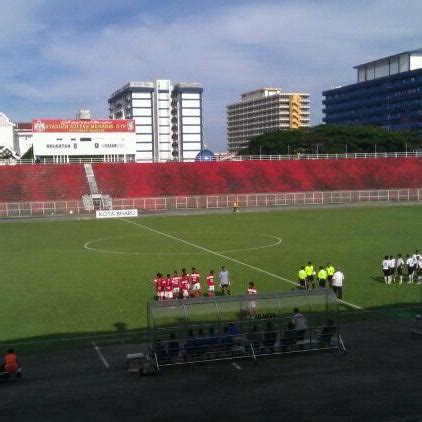 Stadyum 1967 yılında inşa edilmiş ve başlangıçta kelantan'dan spor aktiviteleri için bir mekan, özellikle bir futbol sahası olarak sağlamayı. Stadium Sultan Muhammad IV - 67 tips from 9392 visitors