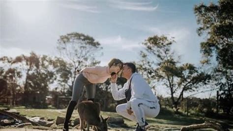 Serta, dengan perkembangan teknologi yang menjadikan anak kecil pun sudah dapat memainkan. Ini Dia Foto Gisel dan Wijin yang Mirip Adegan Prewedding
