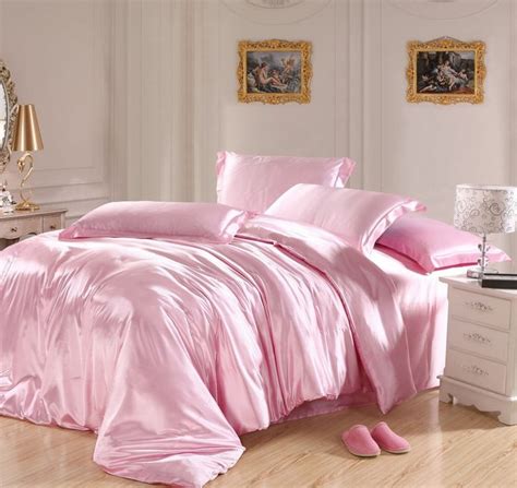 The silk bedding has the perfect blend of silk with heavy momme thread. Light Pink bedding sets Silk satin super king size queen ...