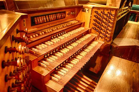 Getting Gigs As An Organist