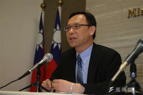 影片授權：翻攝 柯文哲、疾管署 提供 相關報導>> 為病床怒槓中央! 李石增病患下跪痛哭陳情!石崇良：長庚內部如何紛爭，患者權益不能受影響-風傳媒