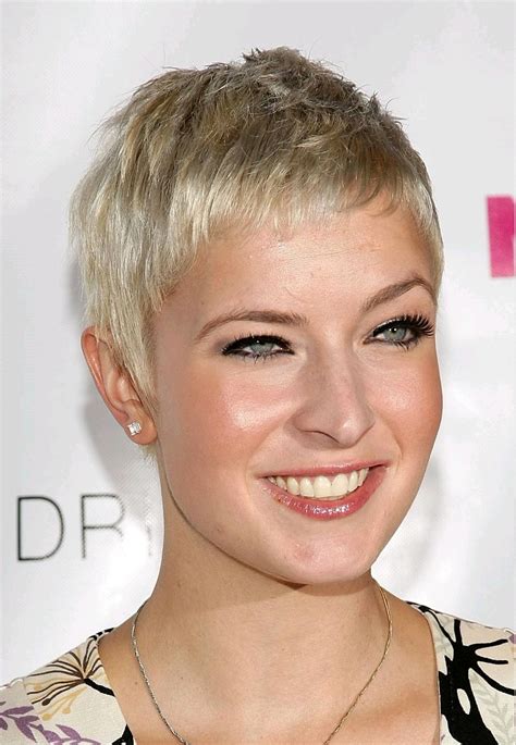 Celebrity Pixies Short Hairstyles For Women Home Beauty Tips Find Beauty Tips And Tricks