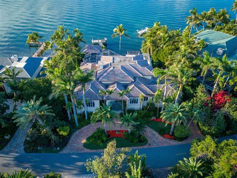 Kathie Lee Fords 105 Million Key Largo Mansion Is For Sale — See