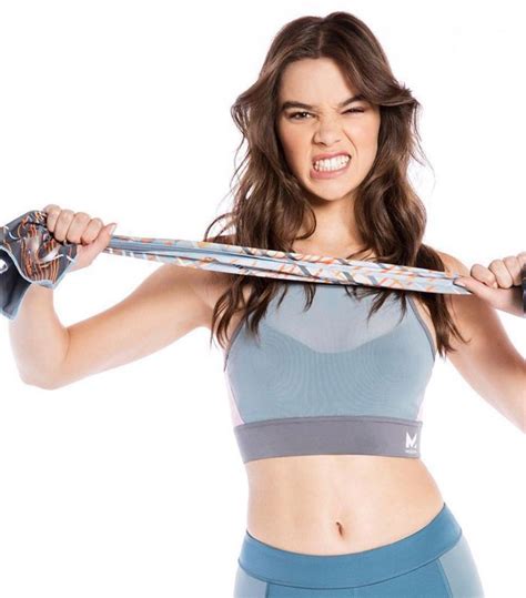 Hailee Steinfeld Talks The Year Ahead Diet And Fitness
