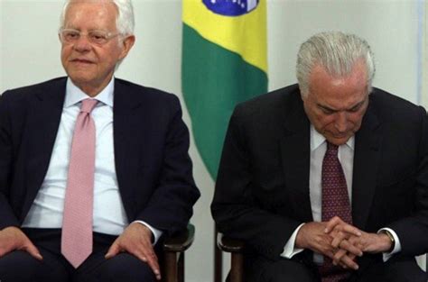 La ministra de justicia en funciones, dolores delgado, estará presente durante la exhumación, el traslado y el entierro de franco en su condición de notaria mayor del reino. Ex-ministro Moreira Franco é preso pela Lava-Jato no Rio ...