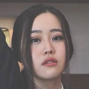 She earned the cash being a professional youtuber. Stephanie Soo - Bio, Facts, Family | Famous Birthdays