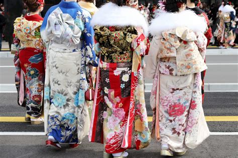 traditional japanese clothing and accessories all explained japan wonder travel blog