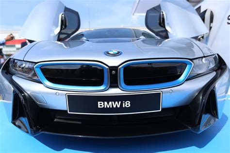 Bulan Depan Mobil Listrik i8 Setop Produksi, Ini Respon ...