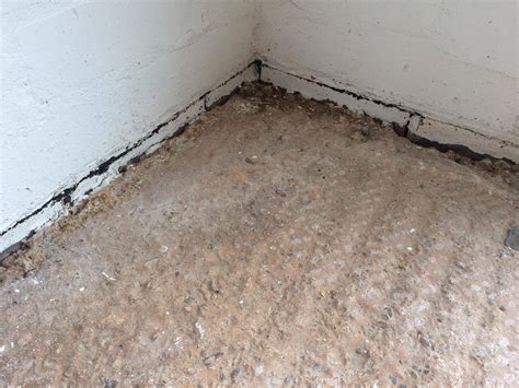 So, the new addition floor is out of whack with the slab. Flooring For Uneven Concrete Floors - Carpet Vidalondon