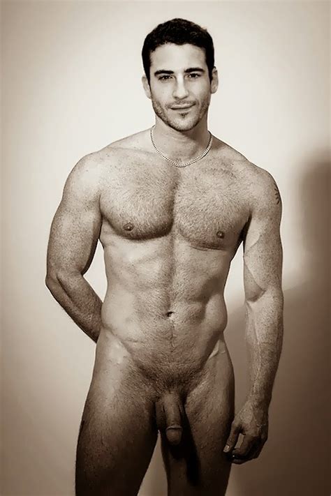 Provocative Wave For Men Pwfm S Male Celebrity Caught Naked Miguel Angel Silvestre
