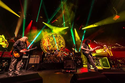 Forgot your username or password ? Gov't Mule Brings Revolution to Austin - Front Row Center