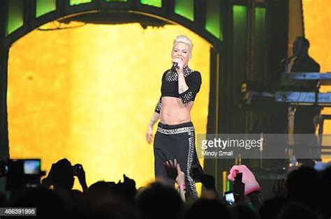 Pink In Concert At The Mgm Grand In Las Vegas Photos And Premium High