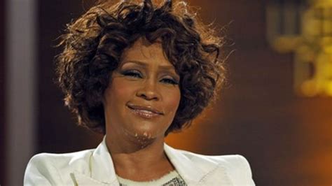 Whitney Houston Paid Tribute By Uk Music Industry Bbc News