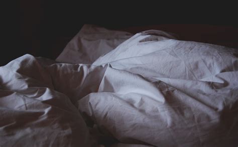 图片素材 白色 枕头 卧室 材料 特写 纺织品 羽绒被 床单 寝具 x 素材中国 高清壁纸 PxHere摄影图库