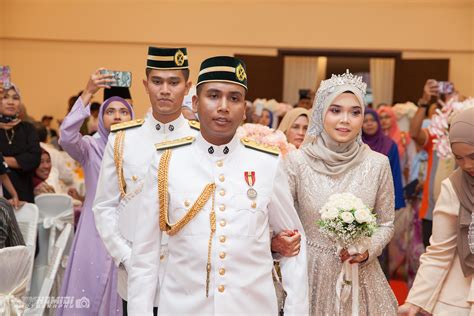 Pakaian seragam wisma transit., kuala lumpur, malaysia. Pakaian Istiadat Anggota Polis - BAJUKU